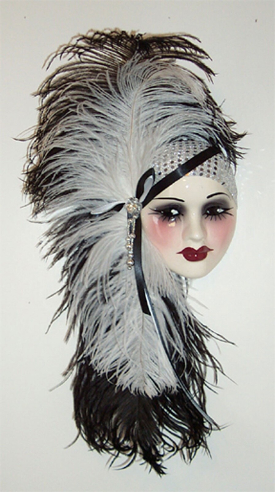 Unique Creations Lady Face Mask Wall Hanging Decor – NEW IN BOX