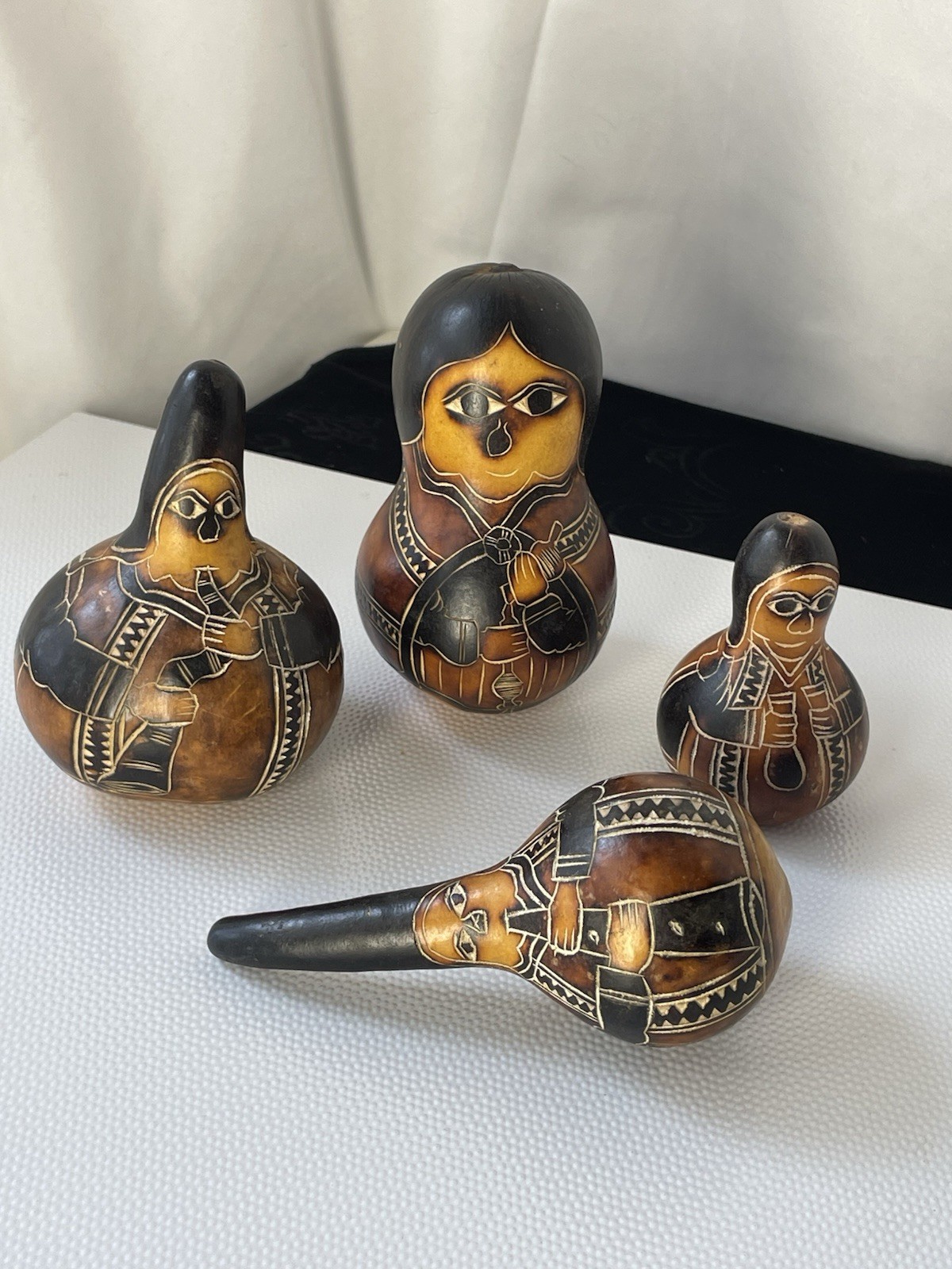 Lot Of 4 Vintage Etched Gourds See Pictures Details/wear