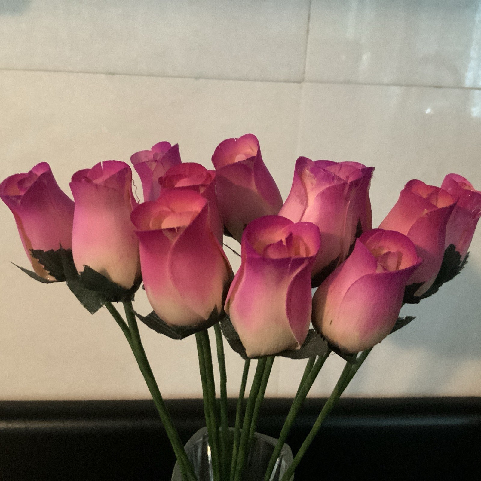 Bouquet Of A Dozen Pink/purple over Off White Wooden Roses