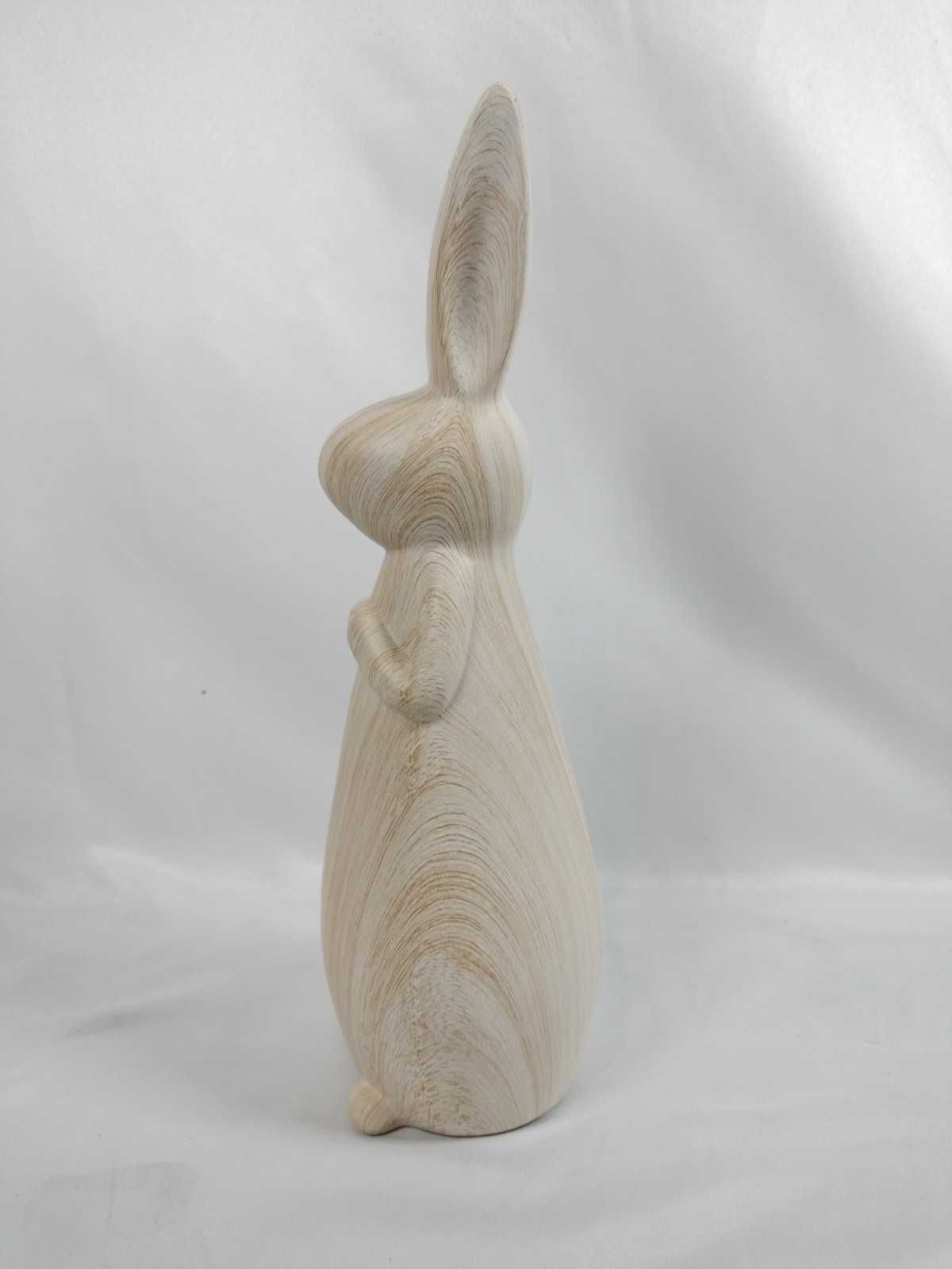 Resin 12½” Rabit Decor