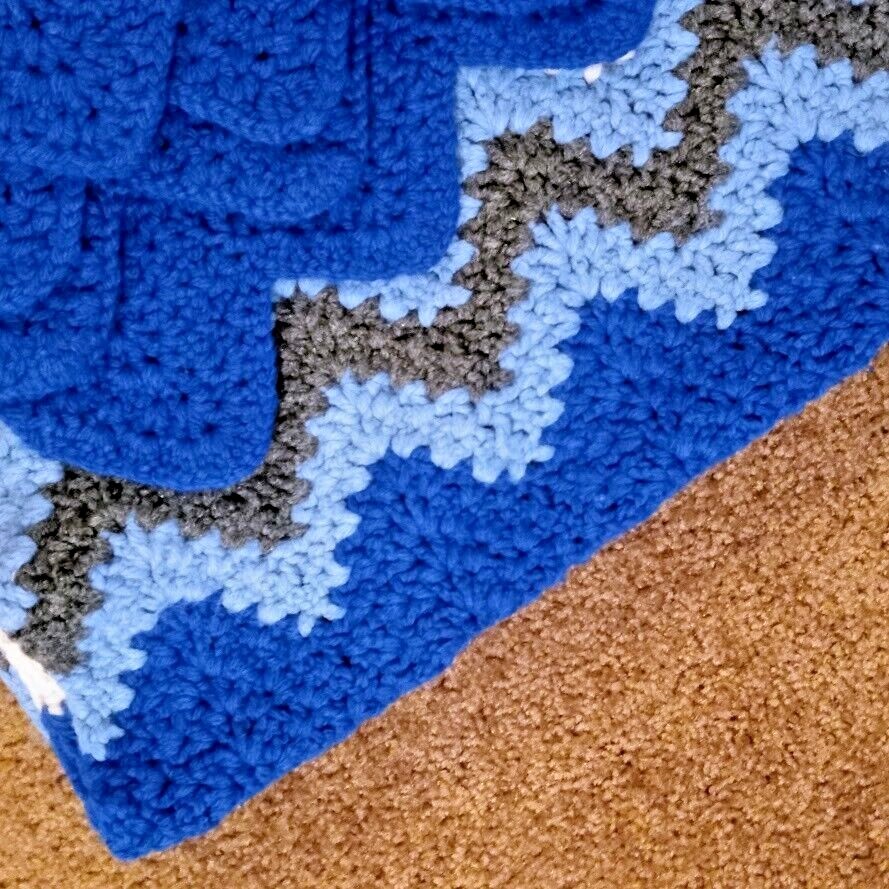 Afghan Throw Handmade ZigZag Blues Gray White Easy Care 42″ x 52″ Medium Weight