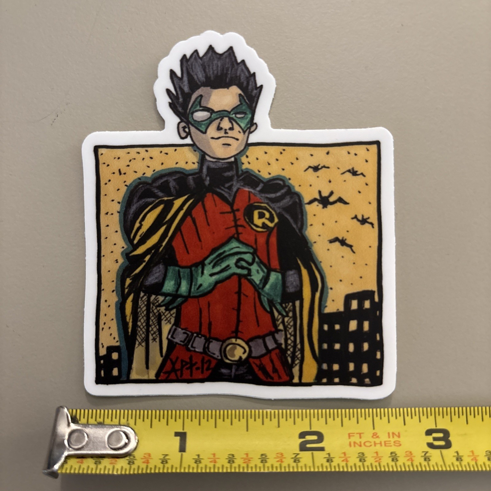 Robin (Sticker Is Dishwasher Safe) Comic Cosplay Batman Nightwing