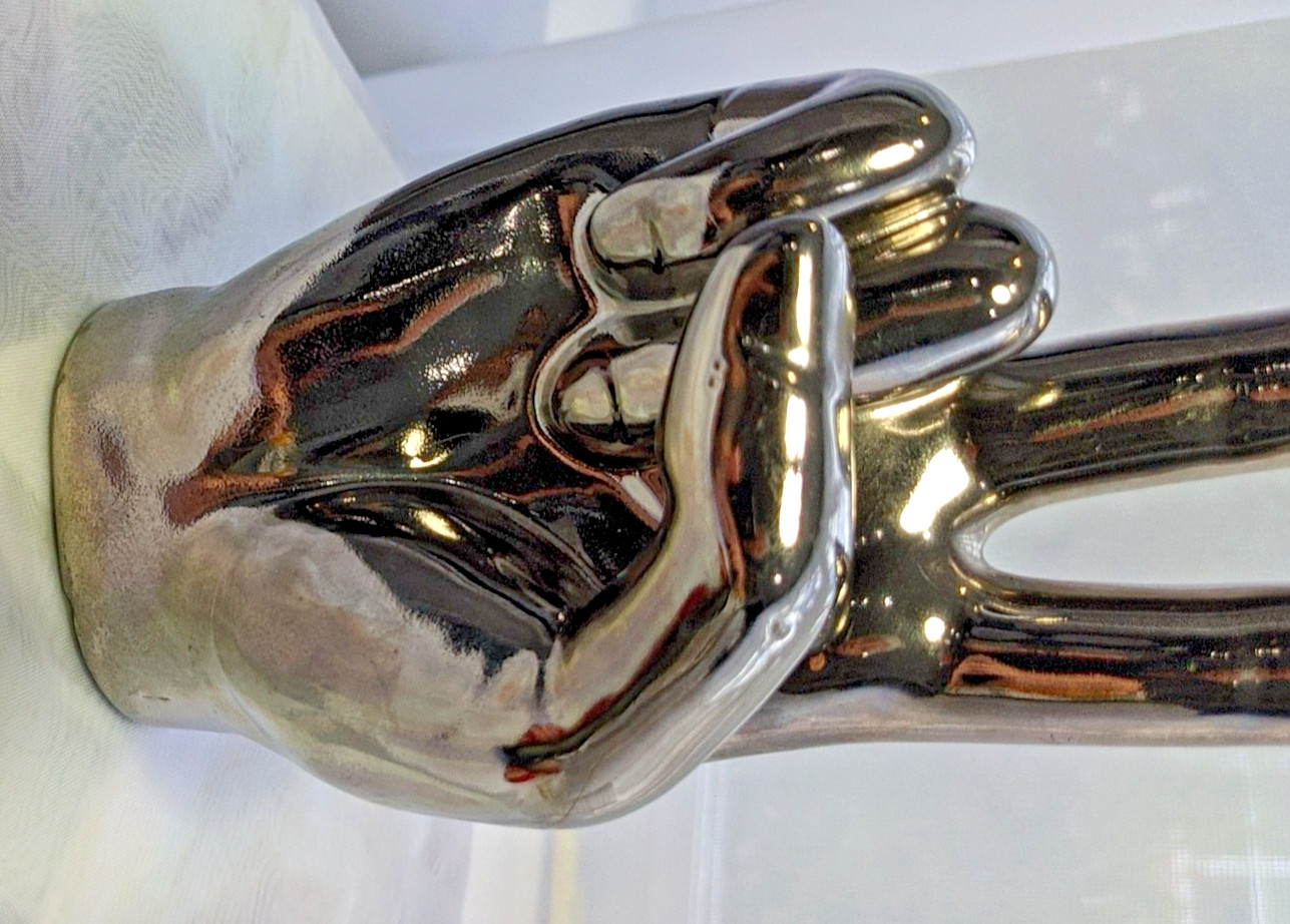 Gesture Peace Sign Decor Ceramic Hand Sculpture For Desktop Silver 7.25” x 3.5”