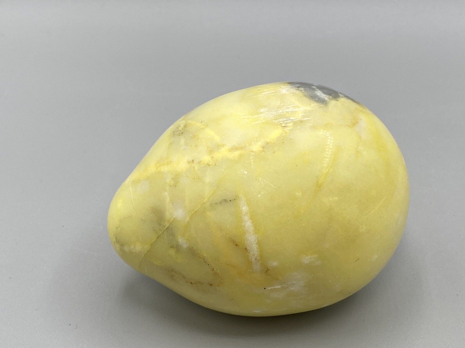 Yellow Marble Lemon 3.5″ L Multi-color Graining Heavy 1 lb