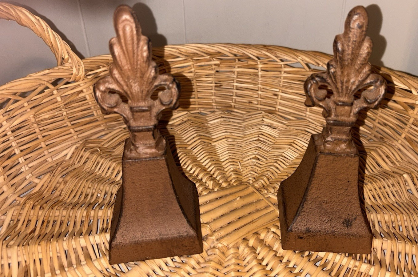 Vintage Cast Iron Metal Fleur-de-Lis Bells Set of 2 Traditional Style