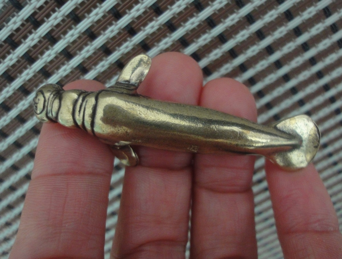 Solid Brass Sea Lion Metal Figurine Vintage Bronze Color Statue for Home Decor