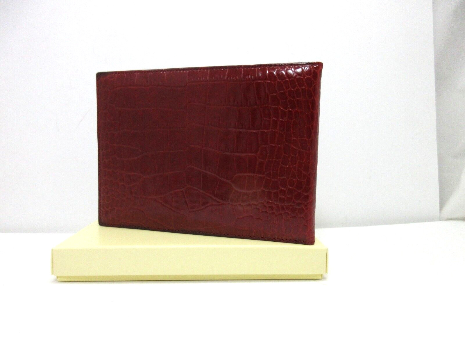 Leather Bifold Photo Frame Holds 4×6″ Photos Horizontal Croc Graphic Image RED