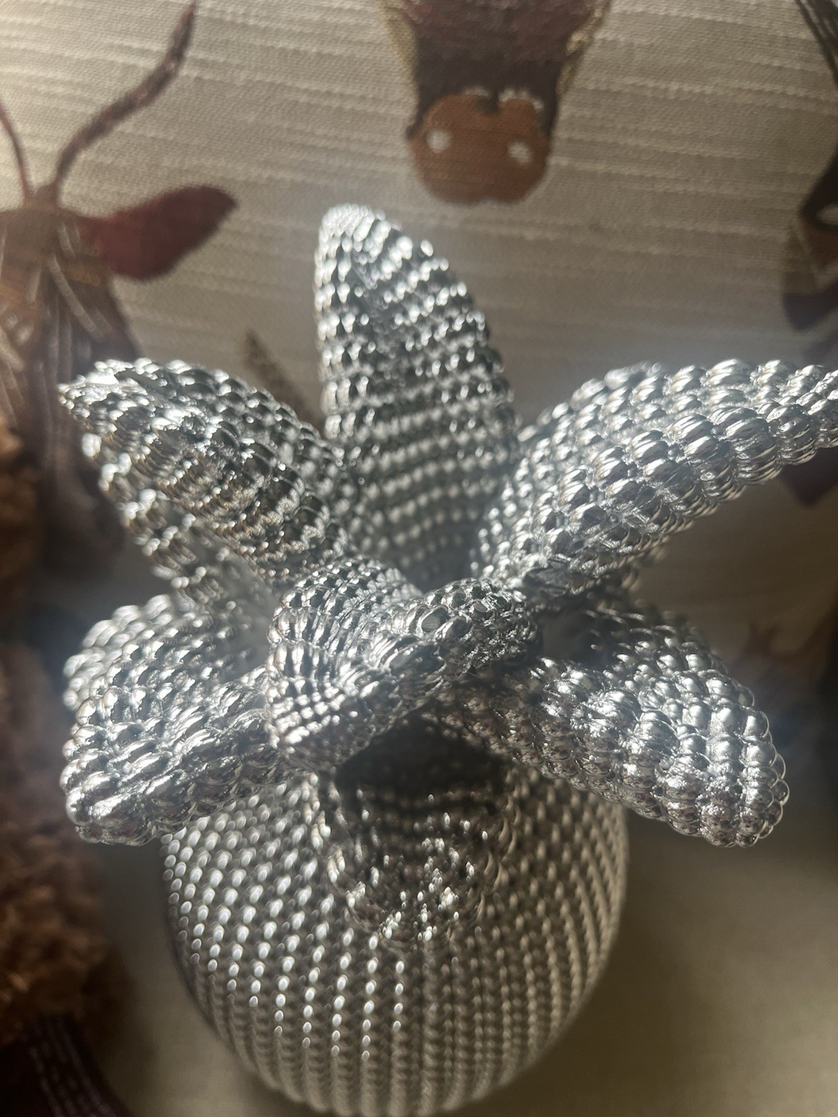 Silver Polystone Glam Pineapple Sculpture . NICE