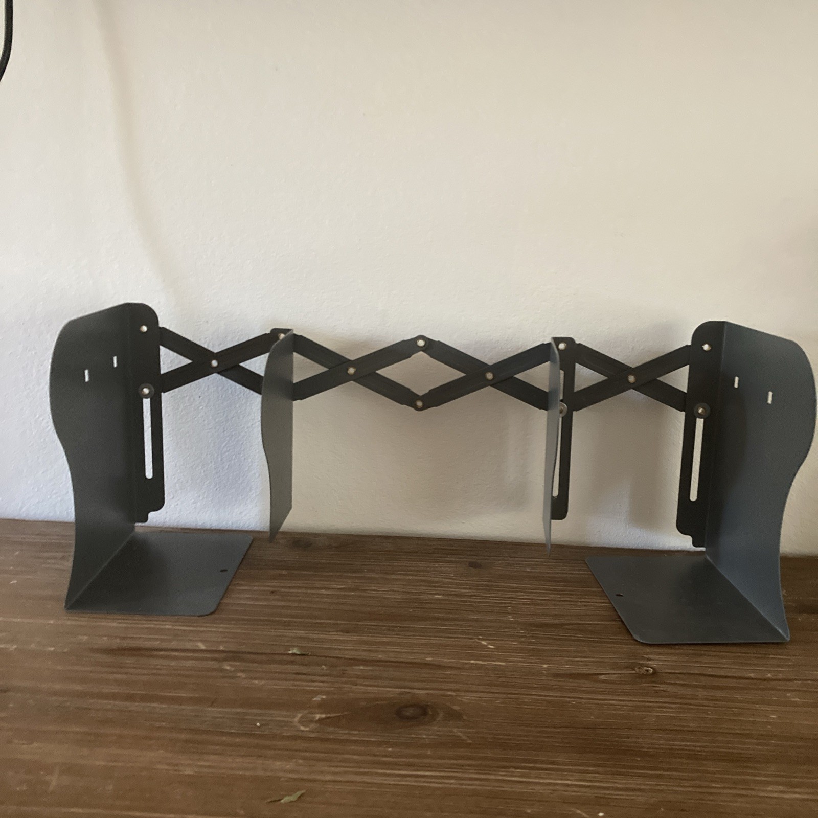 Adjustable Book Ends for Heavy Books Metal Expandable Accordion Style Gray