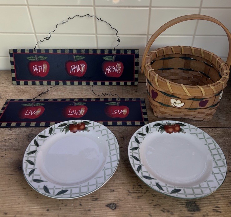 VTG Apple Kitchen Decor Set Cades Creek Plates Basket Signs 80s 90s Country Farm