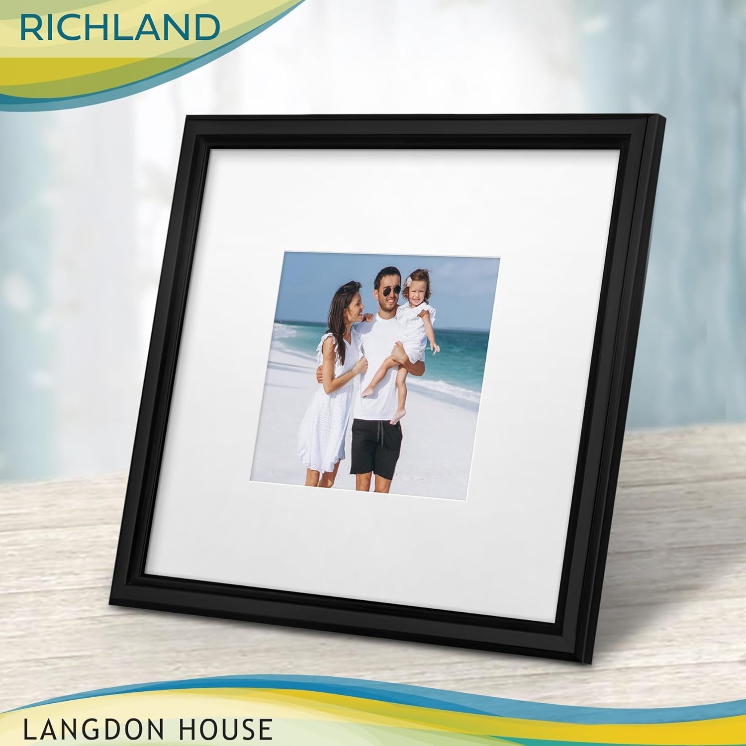 8×8 Elegant Black Picture Frame with Mat for 4×4 Images – Modern Sophistication