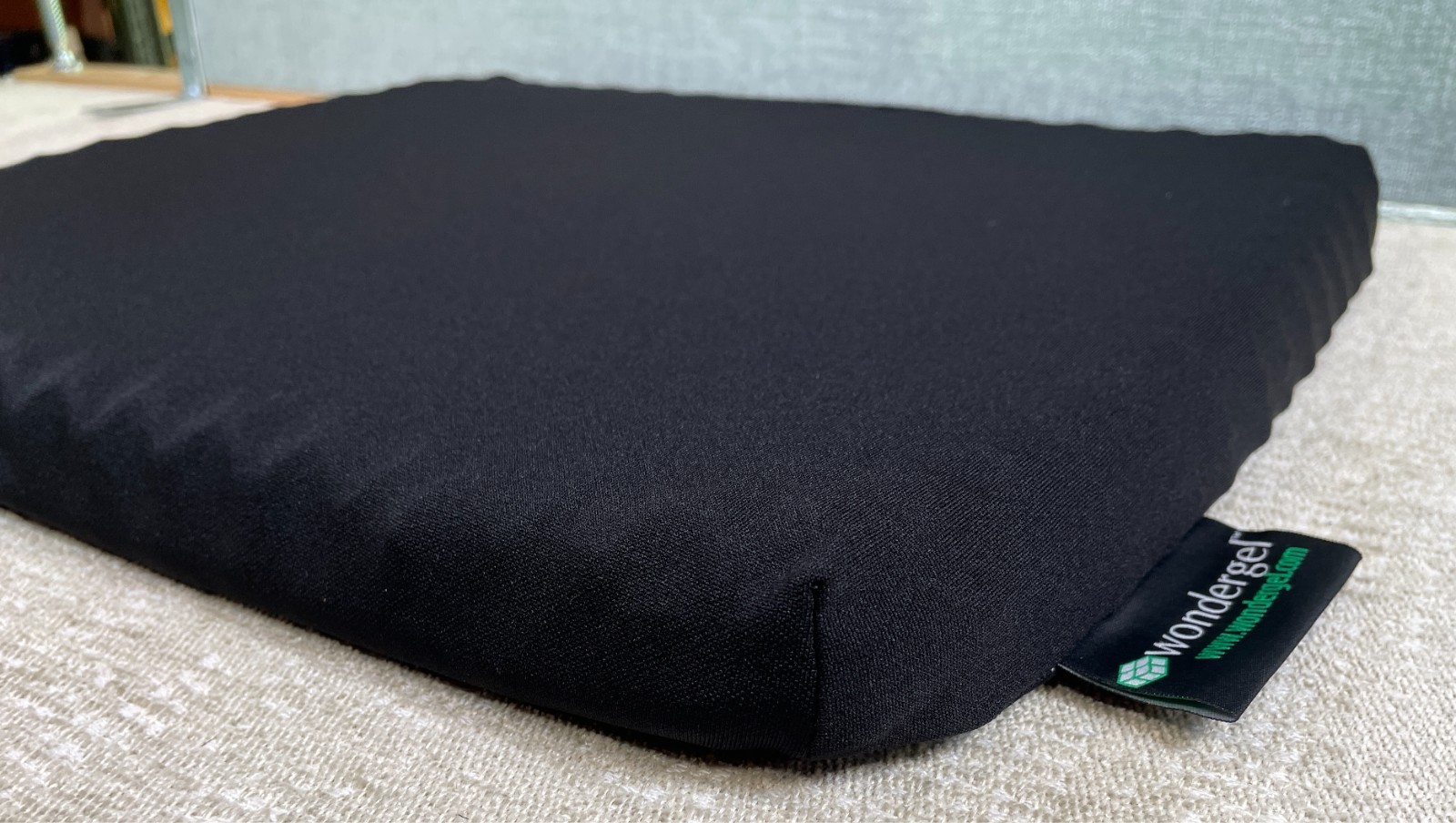 WonderGel Original 1.25″ Seat Cushion (NOS, Sealed)