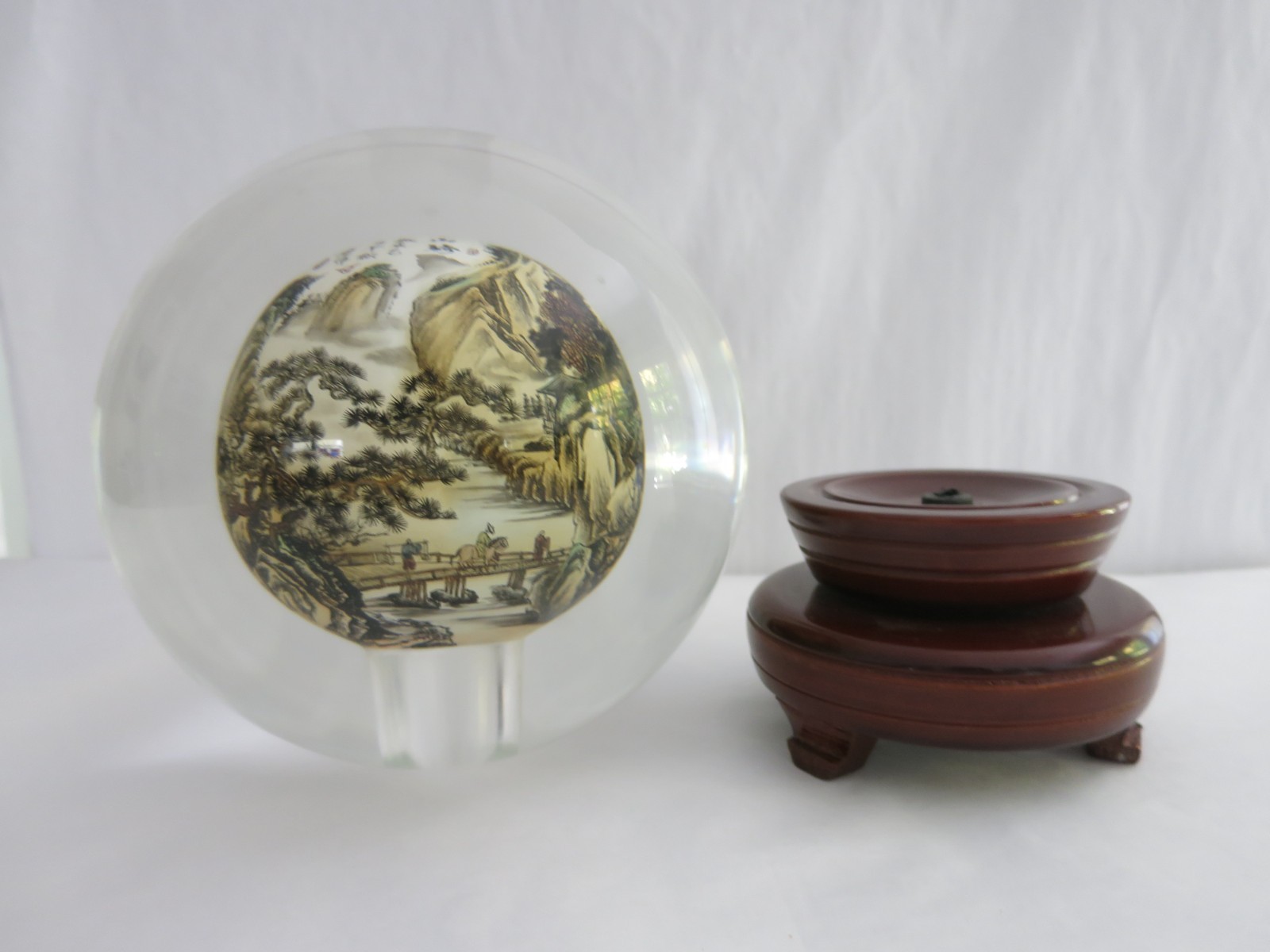 VTG Asian Chinese Calligraphy Mandarin Poem Art Glass Ball Turning Wood Stand 6″