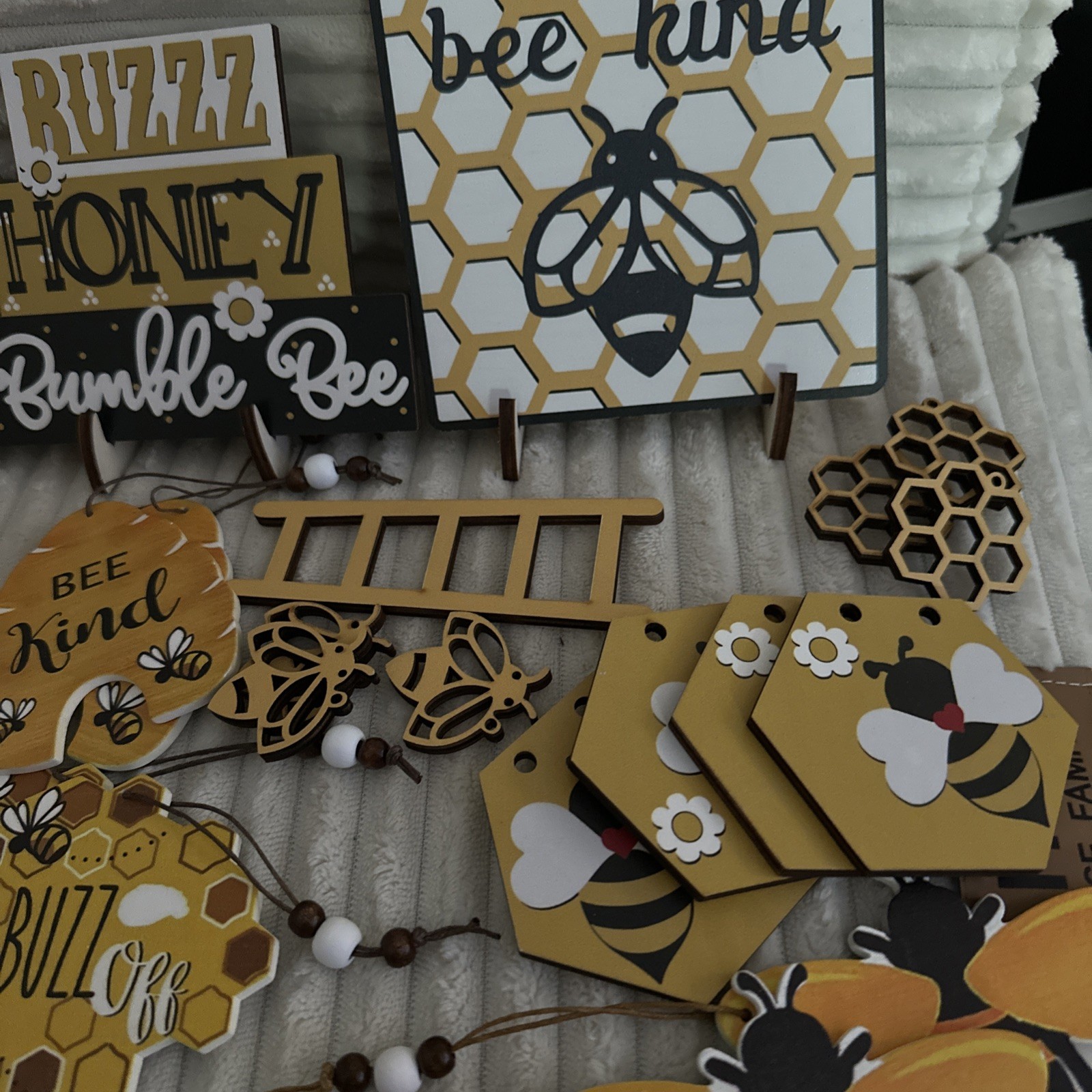 32 Pcs Spring Honey Bee Tiered Tray Decor Set Bee Wooden Signs
