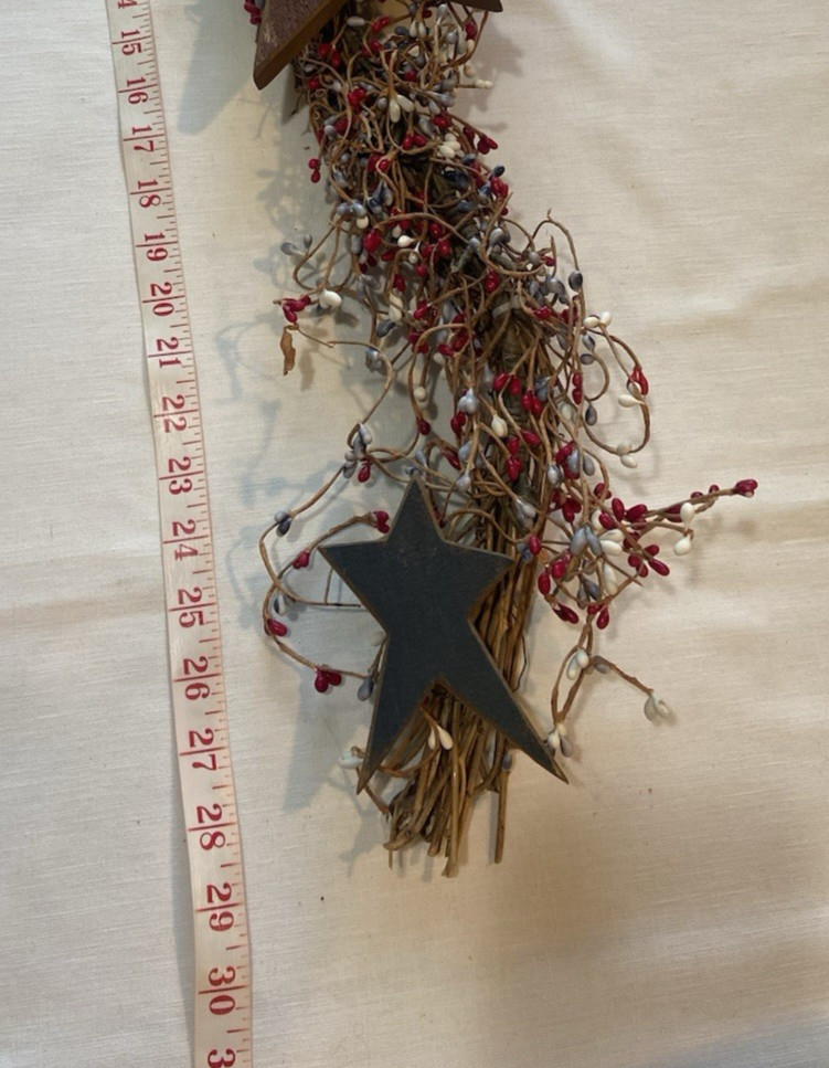 Pip Berry Swag Wall Art Hanging Red White Blue Patriotic Wood Stars Rustic 29″