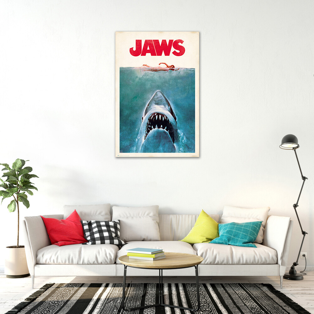 Jaws – Movie Poster (Regular Style – Retro / Vintage Design) (Size: 24″ x 36″)