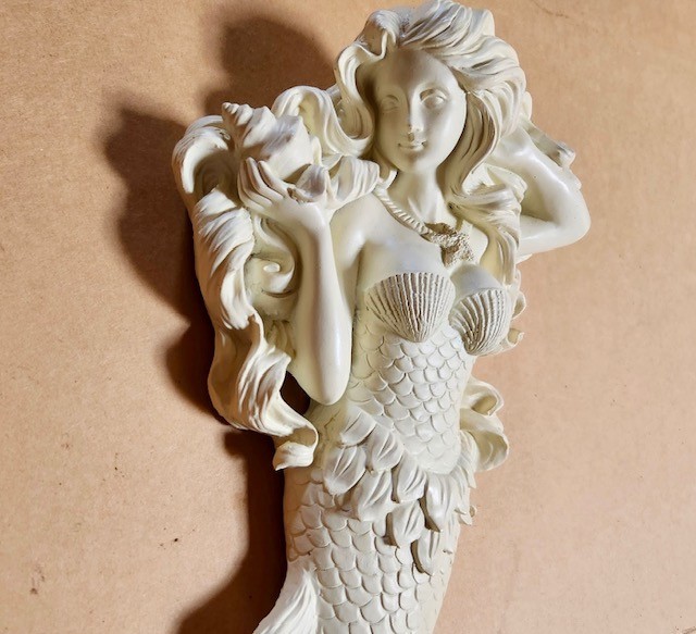 Mermaid with Flowing Hair Wall Hanging | 16×7″| Ready-to-Hang