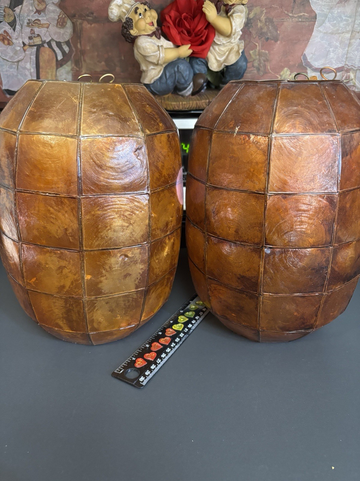 Set Of 4 Capiz Type Material Pumpkins, 2 Sizes. See Pictures For Measurements