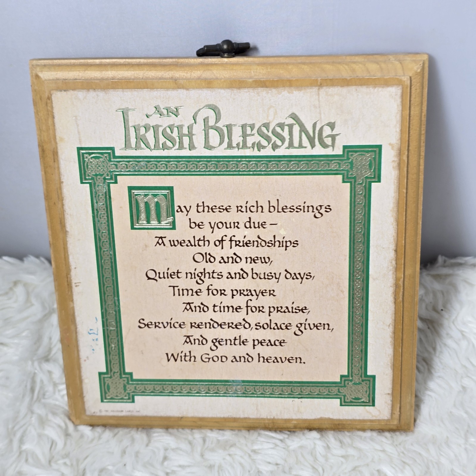 Vintage 1981 Hallmark Irish Blessing Wall Hanging Plaque Wooden Cottage Bar Pub