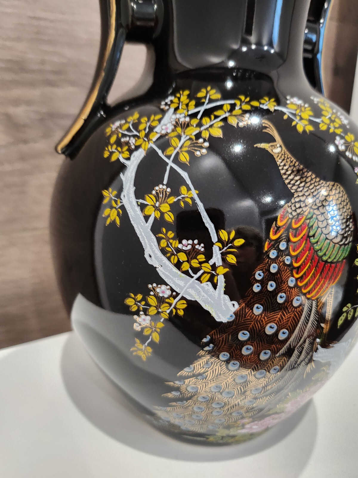 Vintage Porcelain Double Handled Asian Vase with Peacock Design Gold Rim 10″